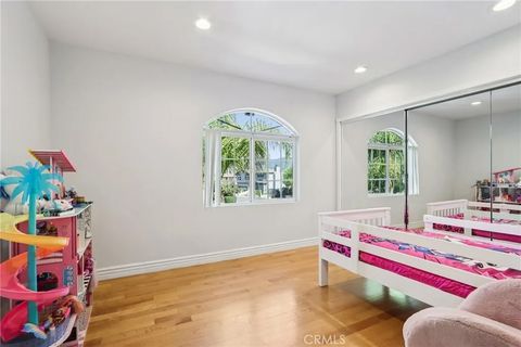 Tiny photo for 12426 Henzie Place, Granada Hills, CA 91344 (MLS # SR25246854)