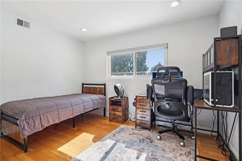 Tiny photo for 12426 Henzie Place, Granada Hills, CA 91344 (MLS # SR25246854)