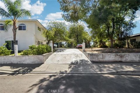 Tiny photo for 12426 Henzie Place, Granada Hills, CA 91344 (MLS # SR25246854)