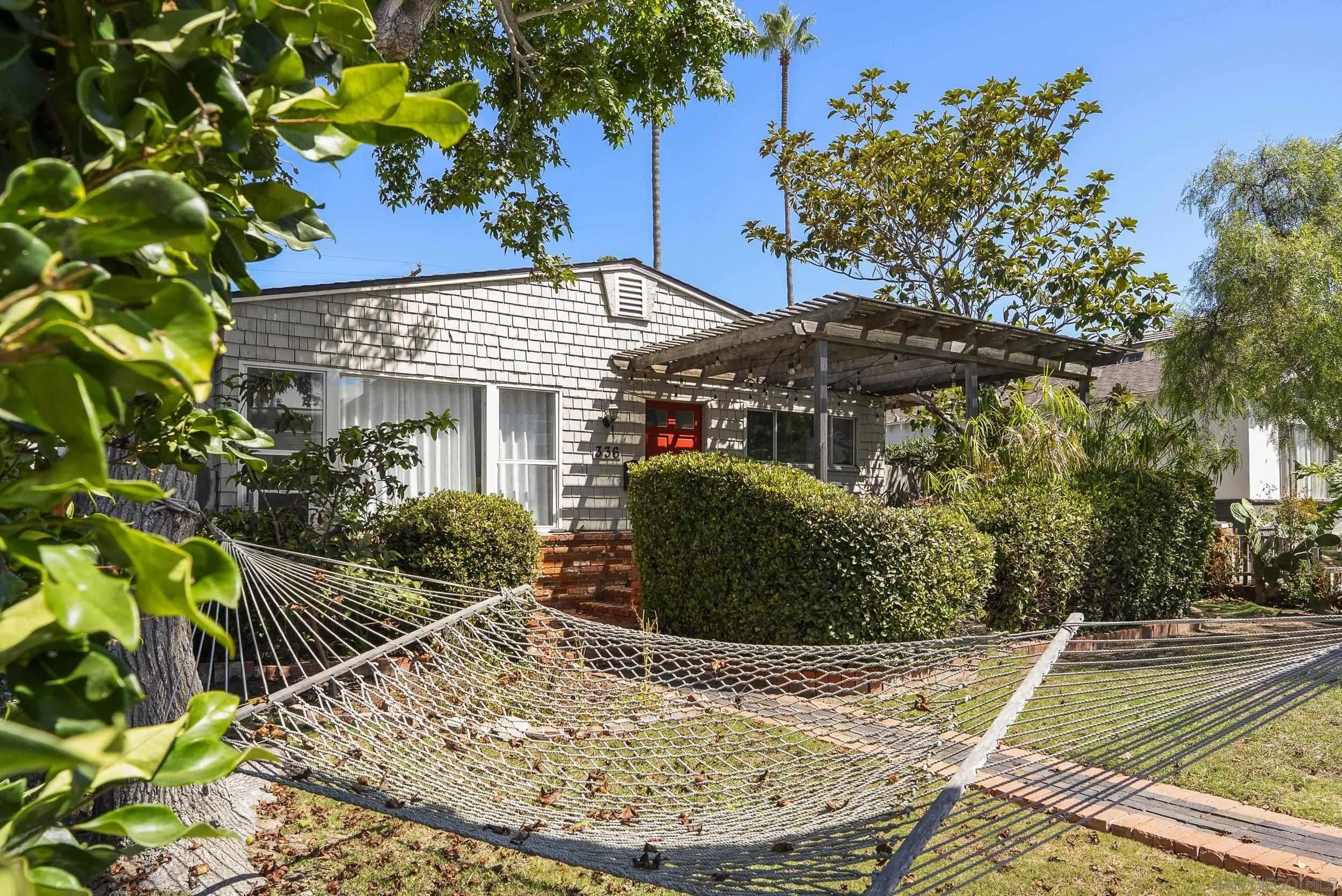 336 Bonair St