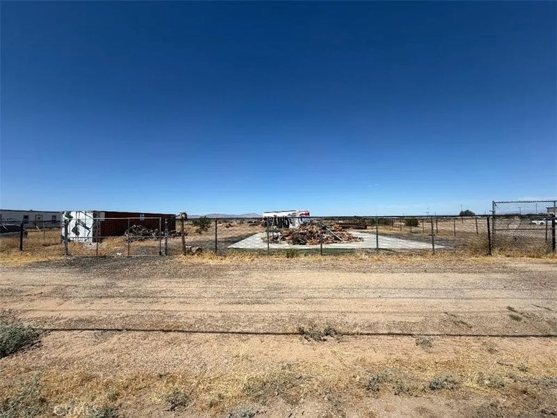 37000 90th East