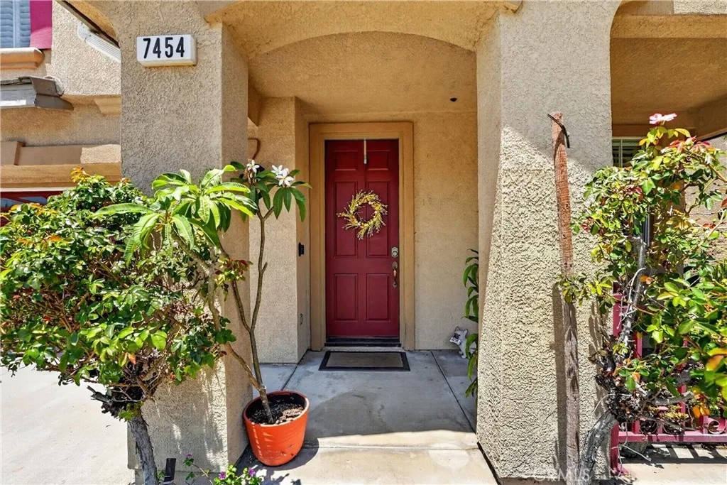 7454 Longstreet