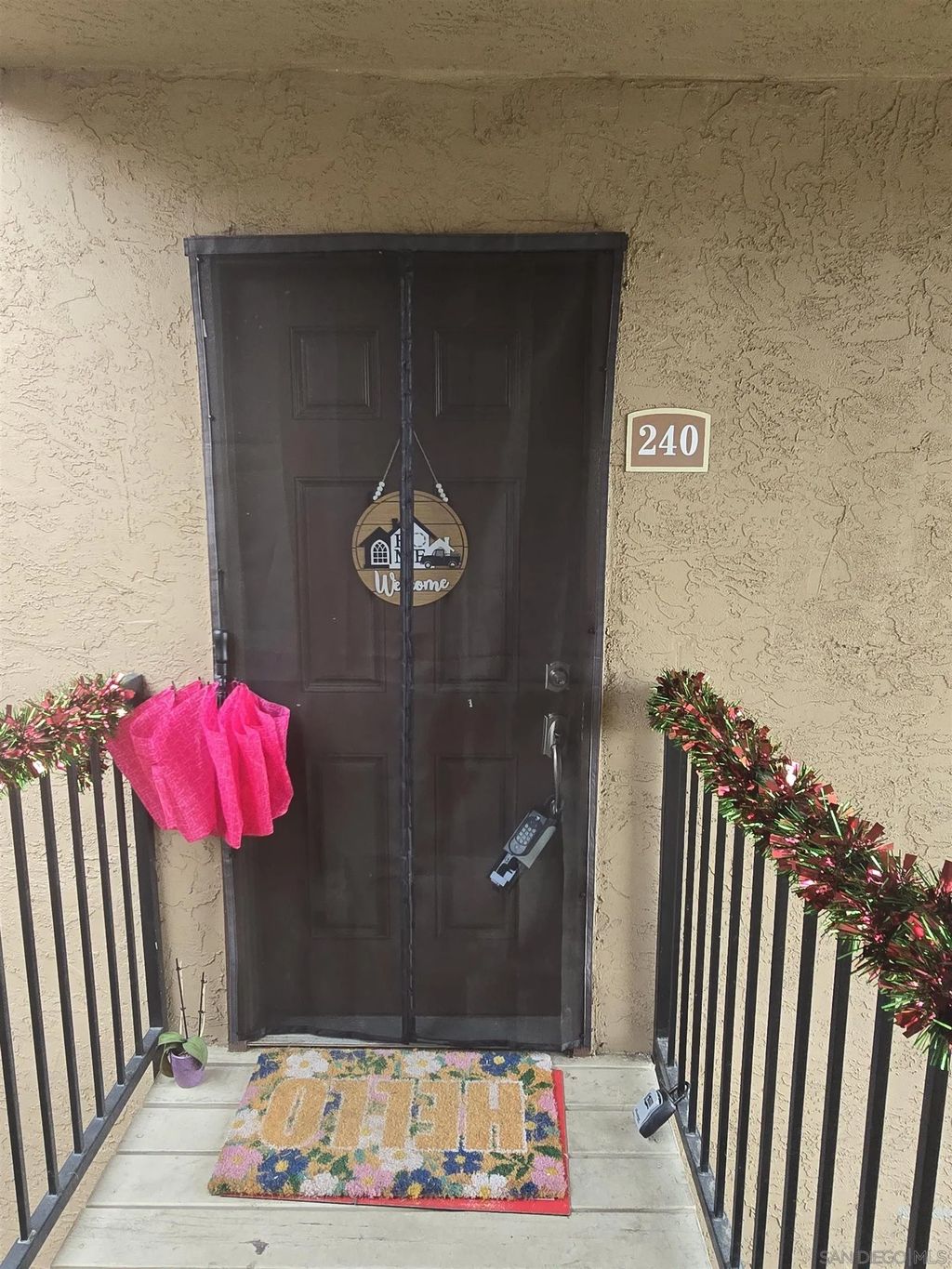 Photo of 1050 Rock Springs Rd #240, Escondido, CA 92026 (MLS # 260002267)