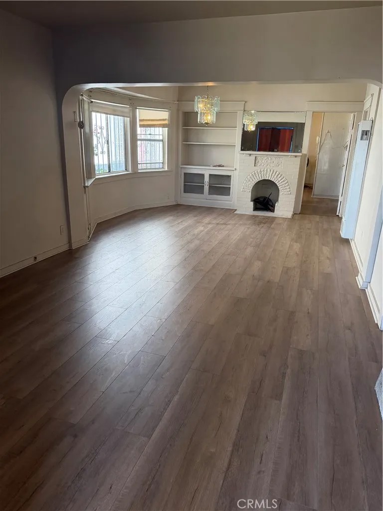 350 W 59th
