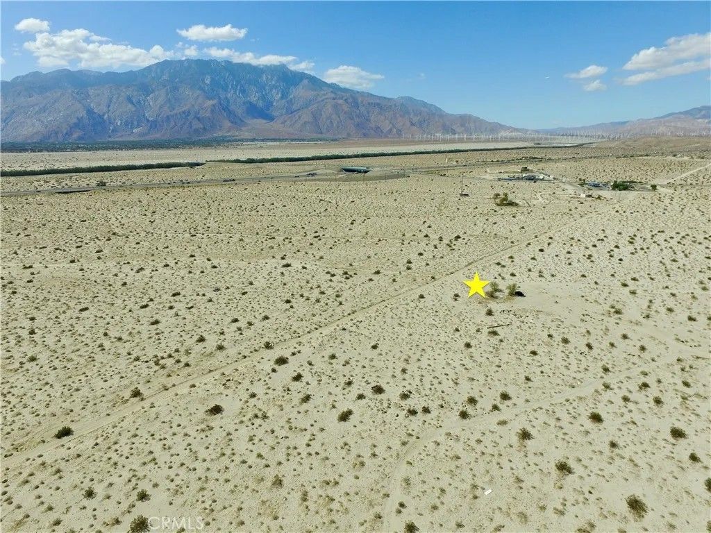 Photo of 16 Mihalyo, Cathedral City, CA 92240 (MLS # LG22183104)