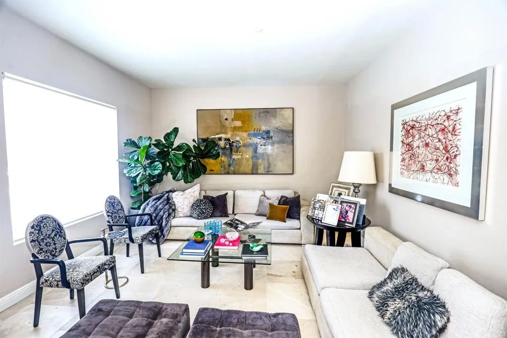 2790 SILVER OAK Court