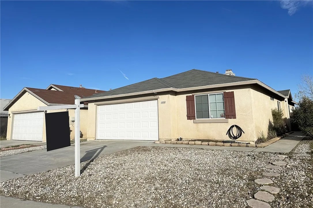 13331 Merry Oaks