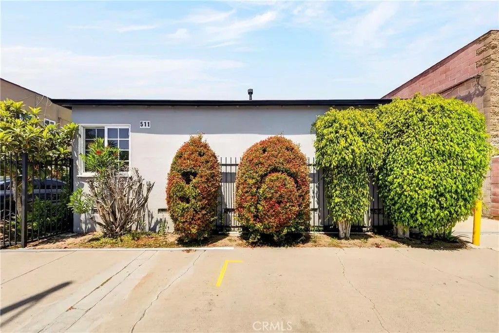 Photo of 511 W Manchester BLVD, Inglewood, CA 90301 (MLS # PW26097258)