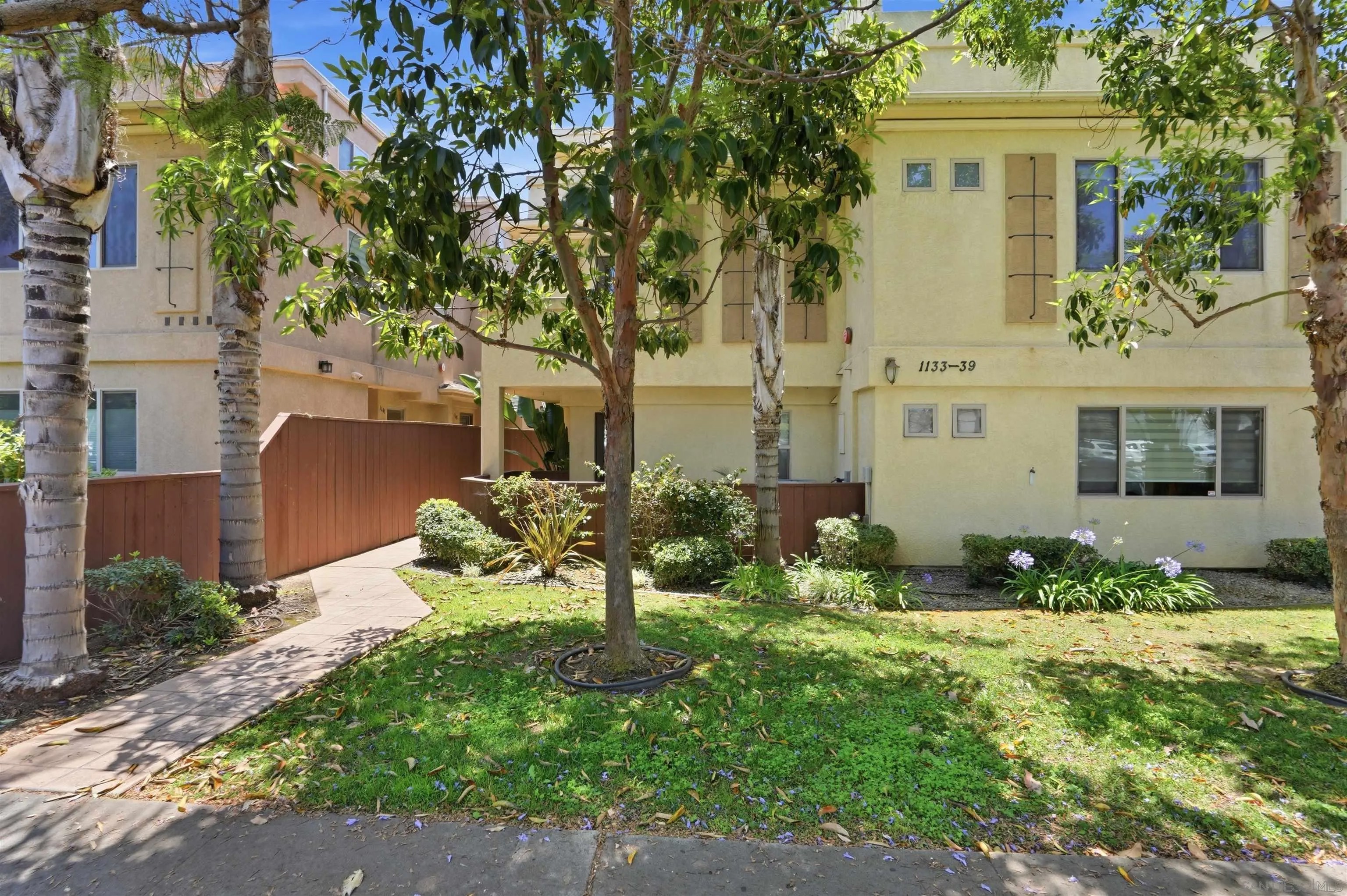 1137 FELSPAR STREET