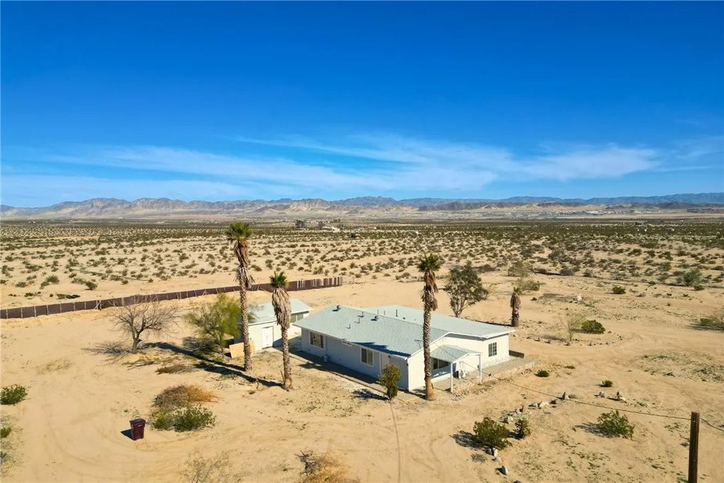 Photo of 70626 Sunny Sands, 29 Palms, CA 92277 (MLS # JT26021982)
