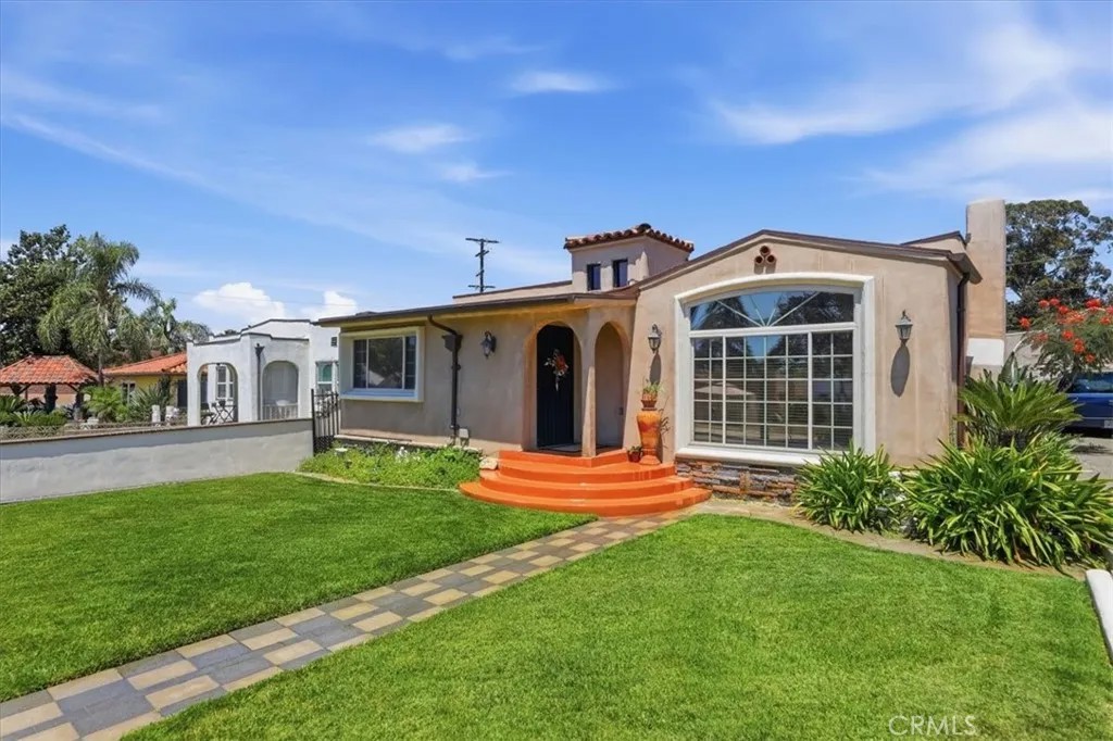 2041 Blenheim