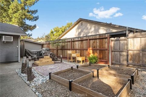 Tiny photo for 2344 Tiffany Way, Chico, CA 95926 (MLS # SN25223373)
