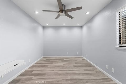 Tiny photo for 2344 Tiffany Way, Chico, CA 95926 (MLS # SN25223373)