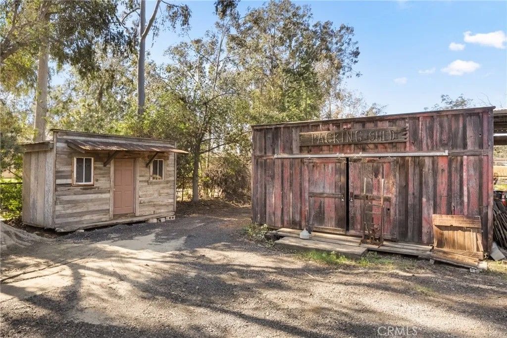 Photo of 6091 Appaloosa Avenue, Jurupa Valley, CA 92509 (MLS # PW25279535)