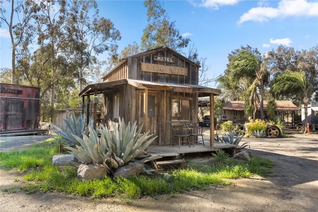 Photo of 6091 Appaloosa Avenue, Jurupa Valley, CA 92509 (MLS # PW25279535)