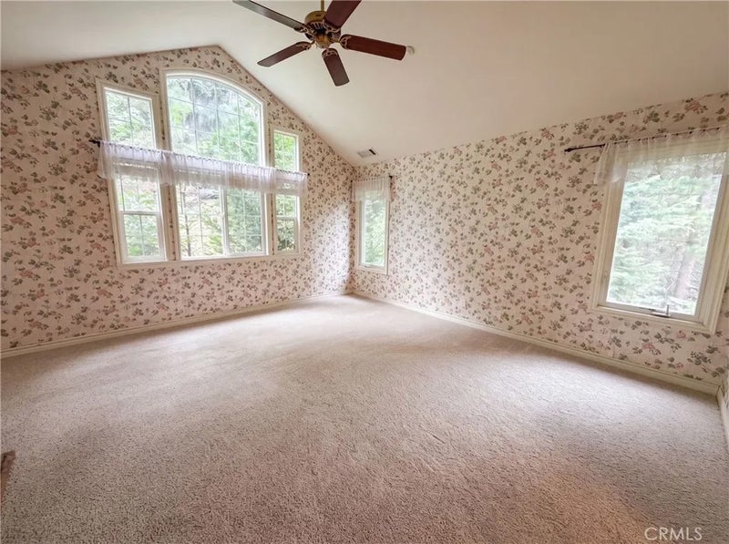 295 Fairway