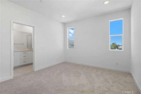 Tiny photo for 2217 W Orange Ave, Anaheim, CA 92804 (MLS # OC25253790)