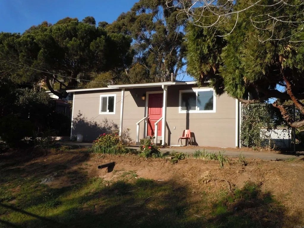 340 Pleasant Way