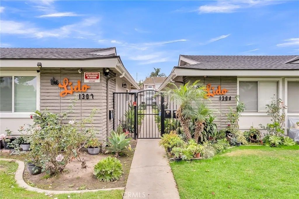 Photo of 1304 W Lido Pl #2, Anaheim, CA 92801 (MLS # IV26026192)