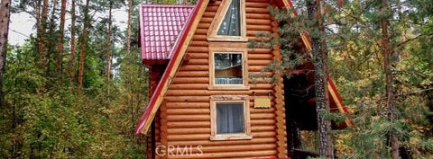 — beds bed, — baths bath property at 1582 Valley, Lake Arrowhead, CA 92352