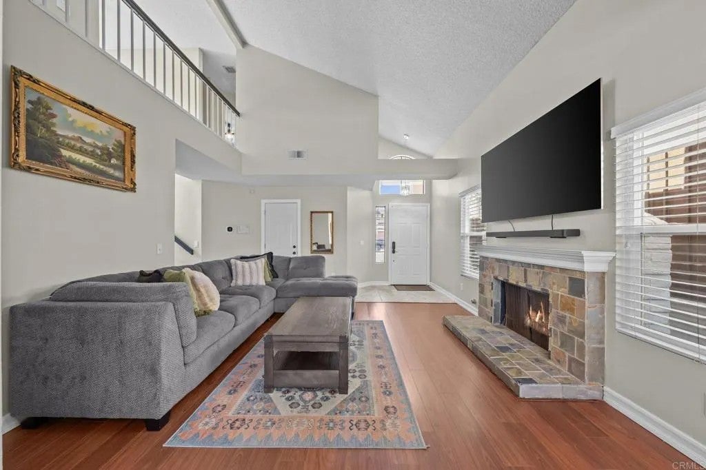 2375 Ravenwood Drive