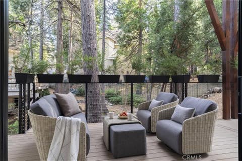 Tiny photo for 481 Bay View Court, Lake Arrowhead, CA 92352 (MLS # IG25278396)