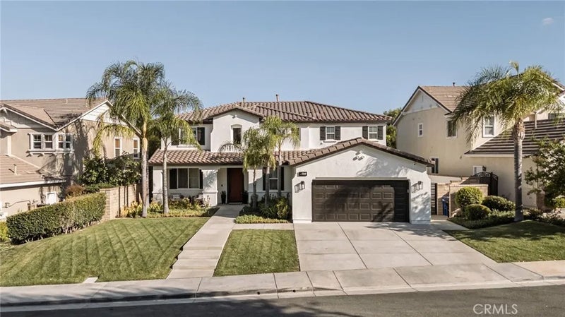 29340 Via Milagro