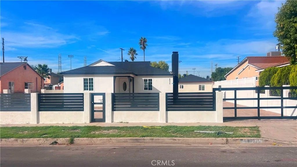 Photo of 8035 Wilkinson, North Hollywood, CA 91605 (MLS # SR25266597)