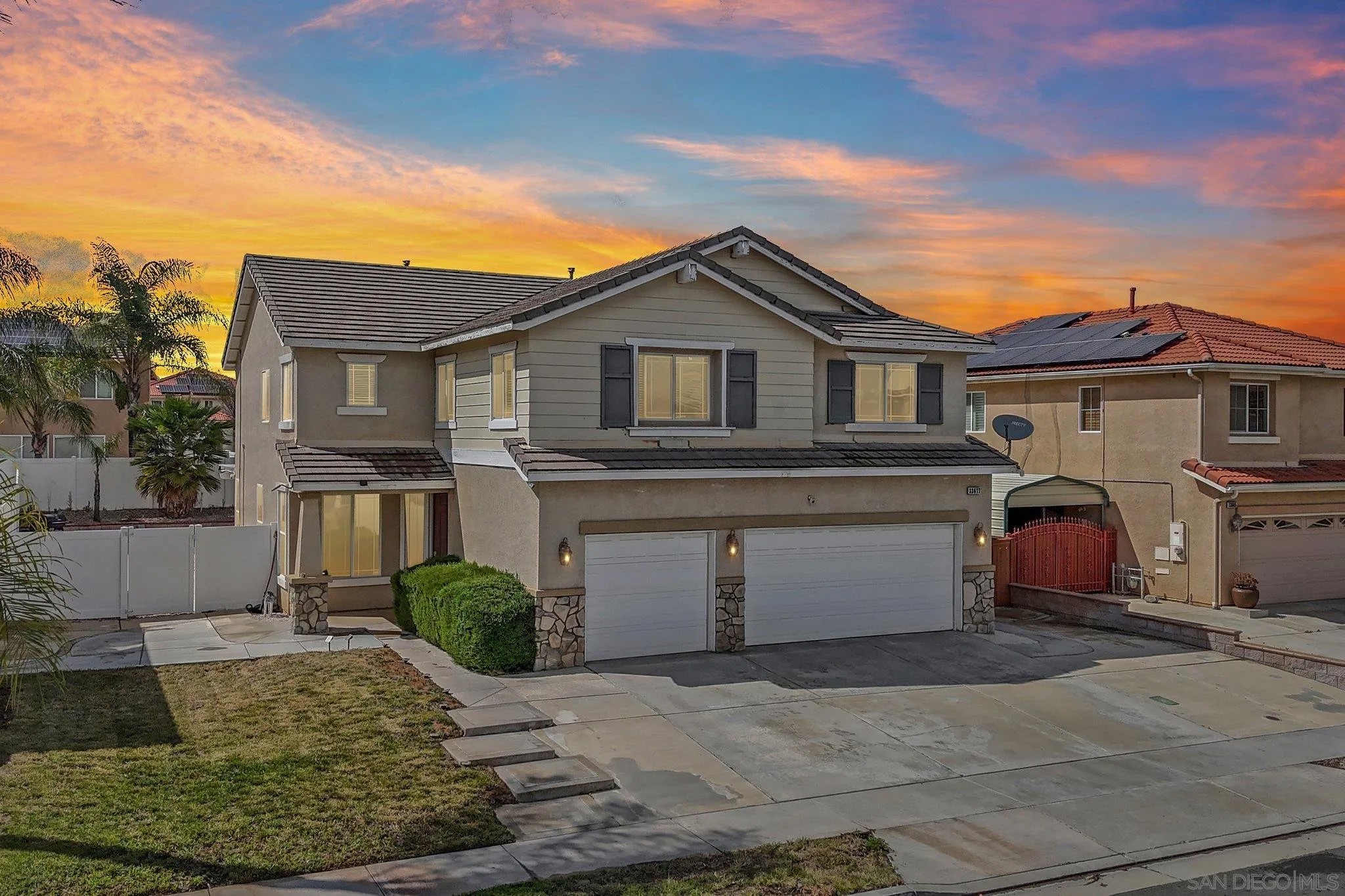 33677 Nandina Ln