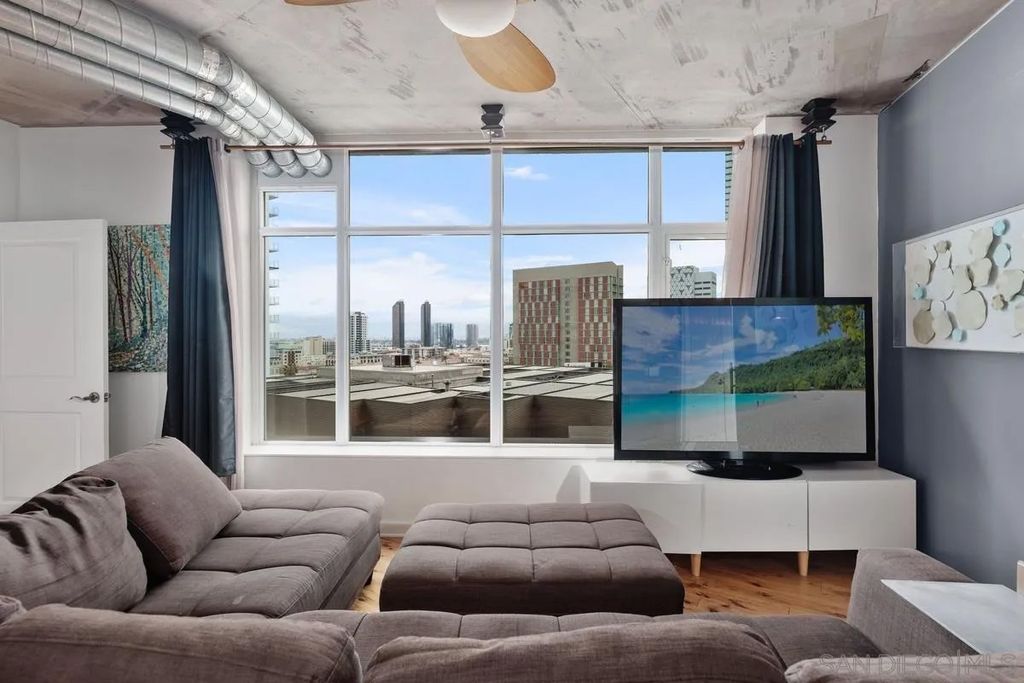 Photo of 1080 Park Blvd #916, San Diego, CA 92101 (MLS # 250044534)