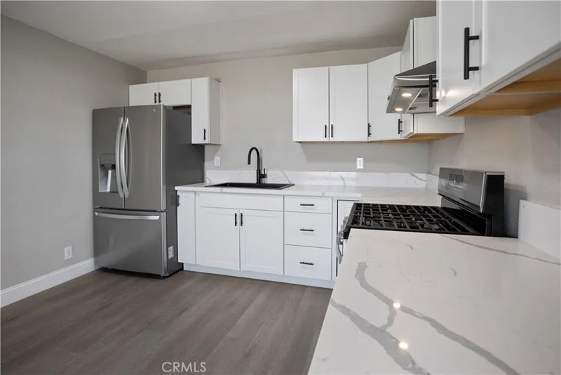 2574 Beachwood