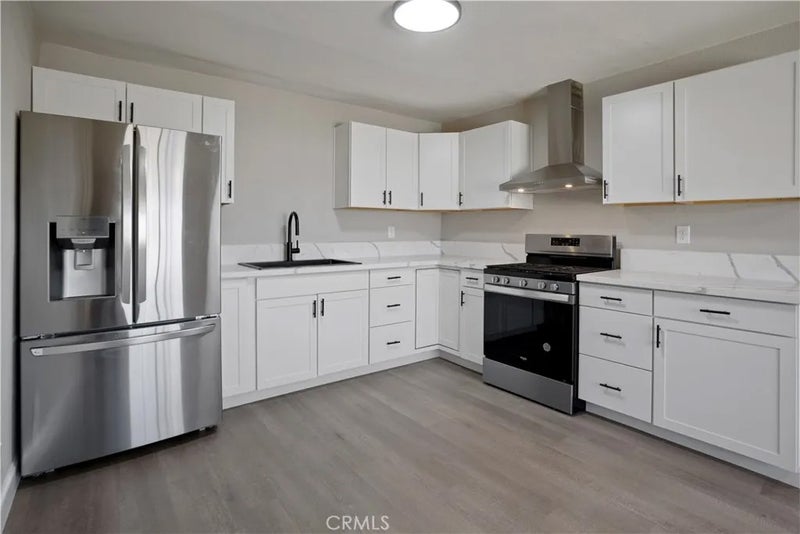 2574 Beachwood