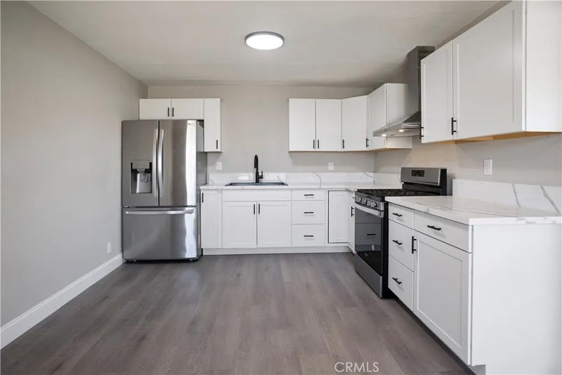 2574 Beachwood