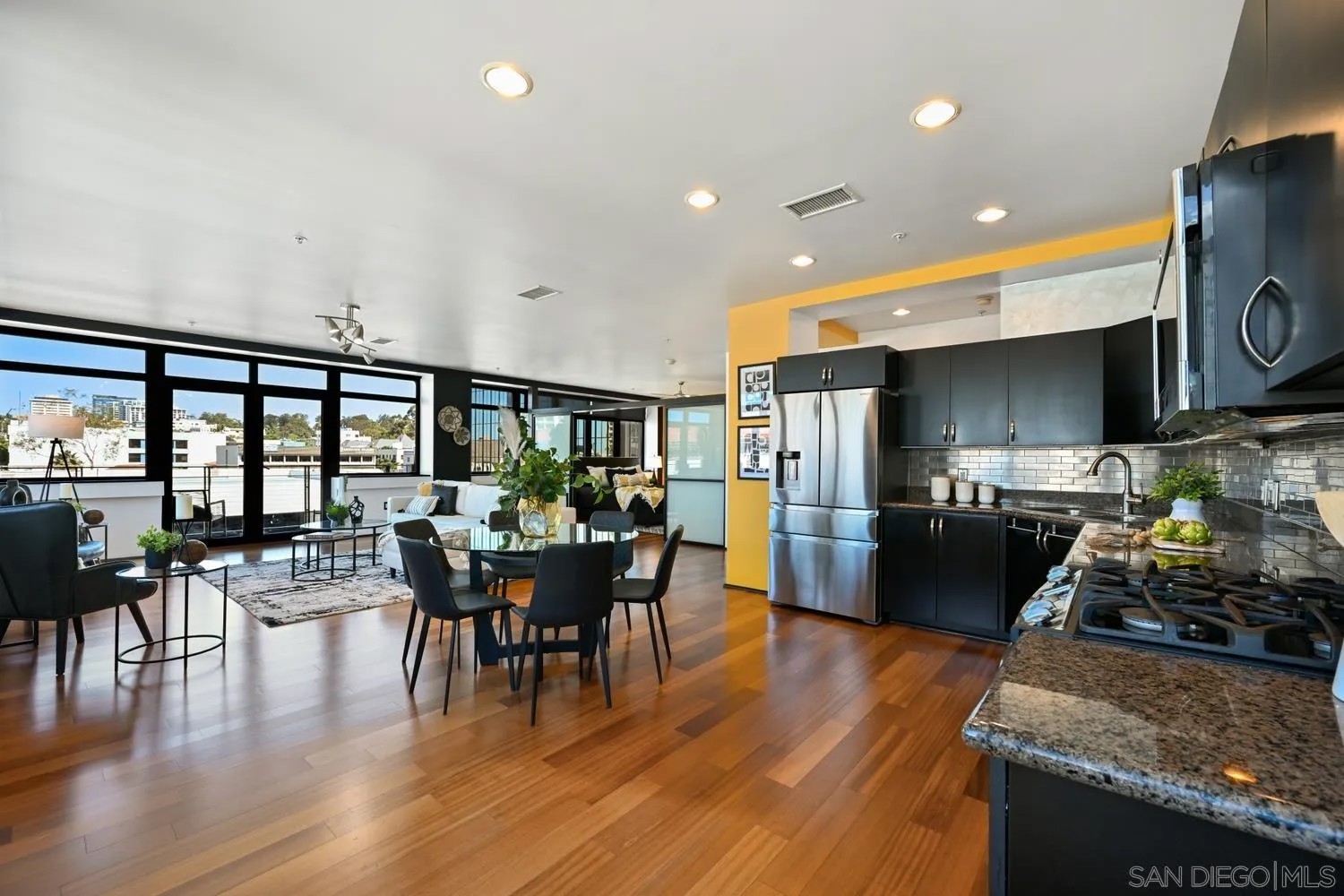 1551 4Th Ave 603