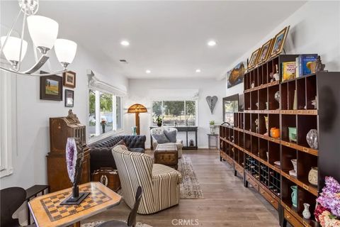 Tiny photo for 1007 Rose Avenue, Pasadena, CA 91107 (MLS # DW25141051)