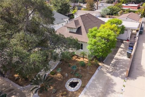 Tiny photo for 1007 Rose Avenue, Pasadena, CA 91107 (MLS # DW25141051)