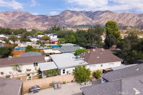 Tiny photo for 1007 Rose Avenue, Pasadena, CA 91107 (MLS # DW25141051)