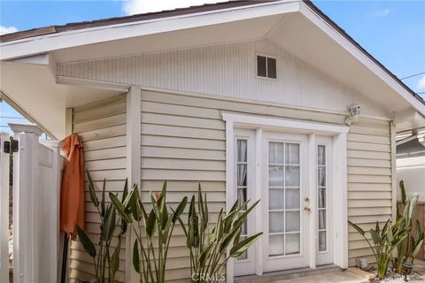 Tiny photo for 1007 Rose Avenue, Pasadena, CA 91107 (MLS # DW25141051)