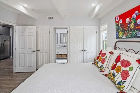 Tiny photo for 1007 Rose Avenue, Pasadena, CA 91107 (MLS # DW25141051)