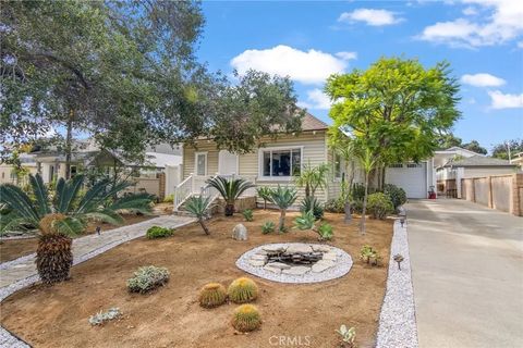 Photo of 1007 Rose Avenue, Pasadena, CA 91107 (MLS # DW25141051)