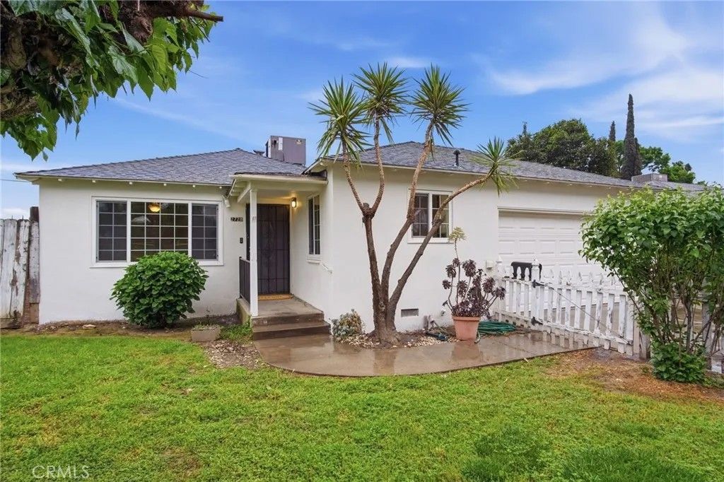 Photo of 2728 Garrison Street, Ceres, CA 95307 (MLS # SN26069026)