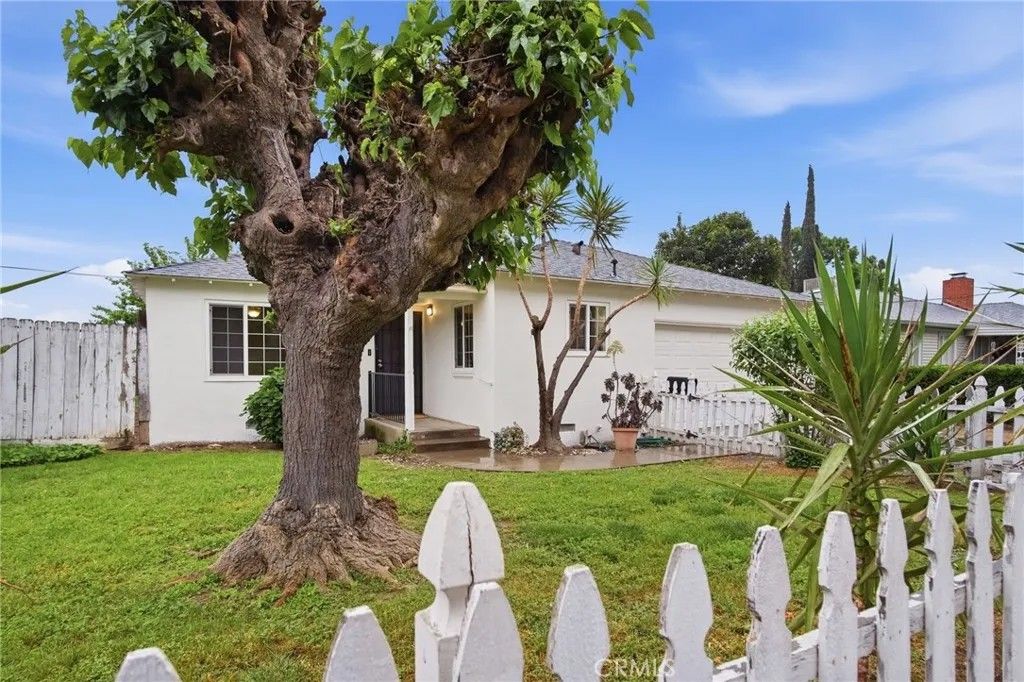 Photo of 2728 Garrison Street, Ceres, CA 95307 (MLS # SN26069026)