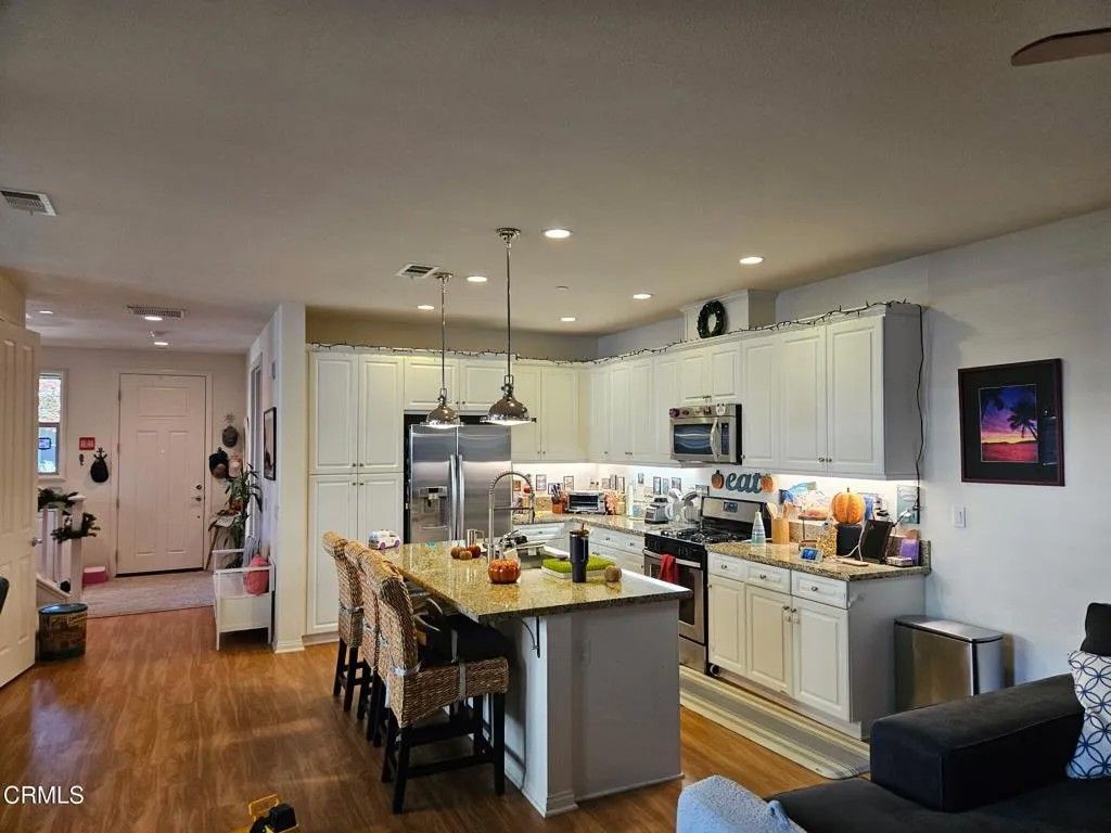 Photo of 3155 London Lane, Oxnard, CA 93036 (MLS # V1-33613)