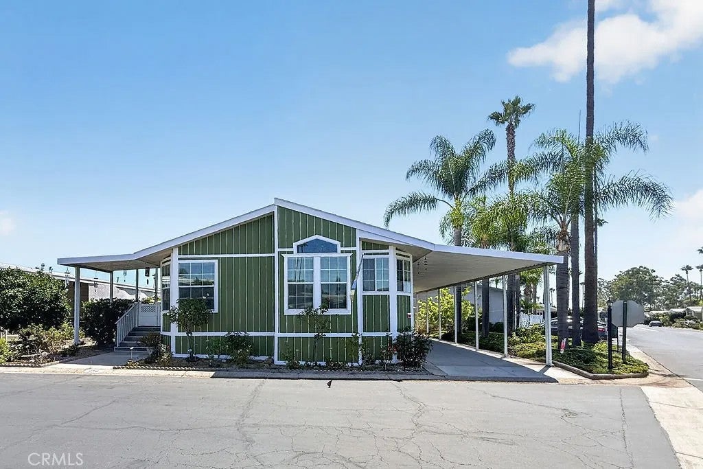 Photo of 24921 Muirlands BLVD #276, Lake Forest, CA 92630 (MLS # OC26181737)