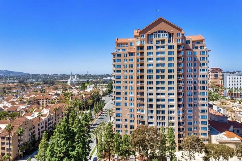3890 Nobel Drive 2102