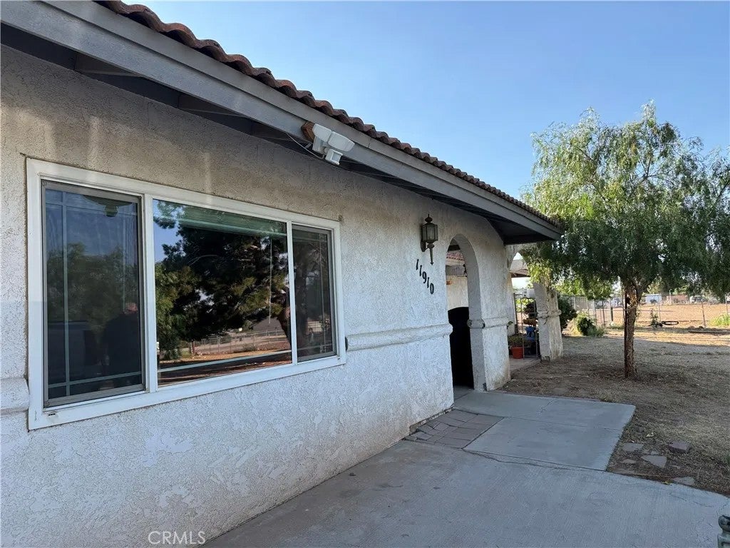 11910 Hawthorne
