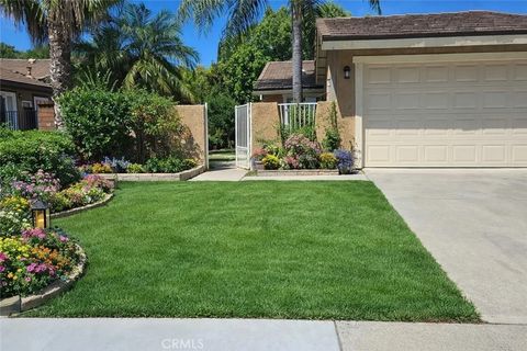 Photo of 25657 Almendra Drive, Valencia, CA 91355 (MLS # SR25173296)