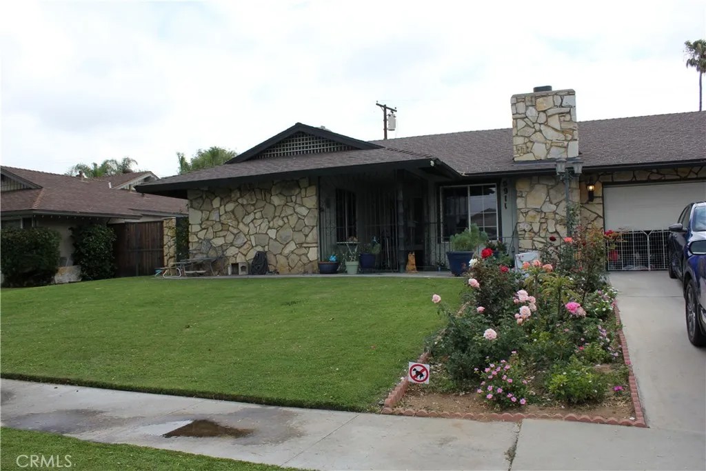5911 Green Valley