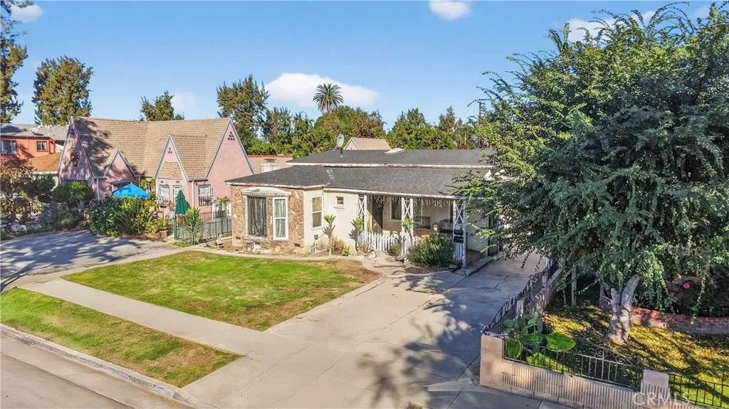 Photo of 3617 Cedar, Lynwood, CA 90262 (MLS # DW26003430)