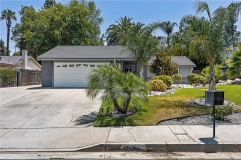 Photo of 2132 Trafalgar AVE, Riverside, CA 92506 (MLS # IV26173066) Photo of 2132 Trafalgar AVE, Riverside, CA 92506 (MLS # IV26173066)